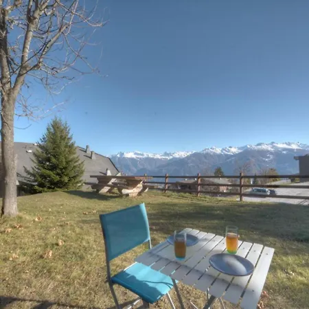 Topaze-2 By Interhome *