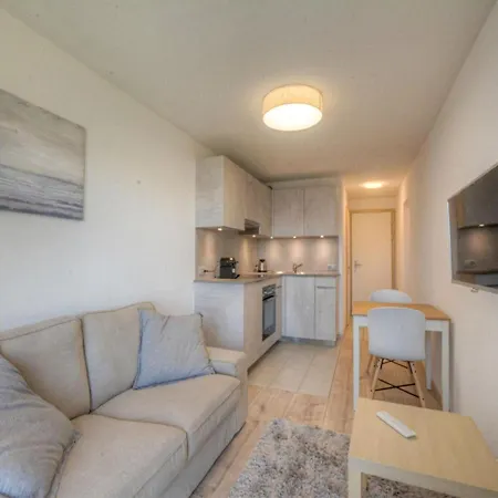 Topaze-2 By Interhome 아파트 *